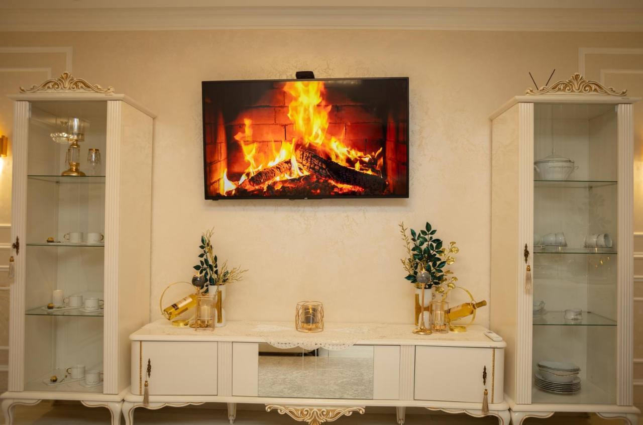 צ'יסינאו Center Candle Apartment מראה חיצוני תמונה
