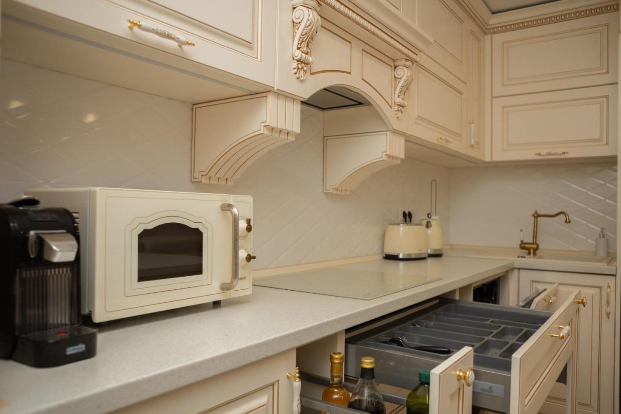 צ'יסינאו Center Candle Apartment מראה חיצוני תמונה
