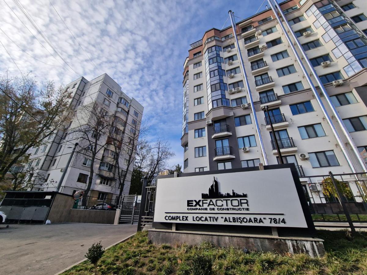 צ'יסינאו Center Candle Apartment מראה חיצוני תמונה