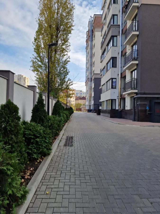 צ'יסינאו Center Candle Apartment מראה חיצוני תמונה