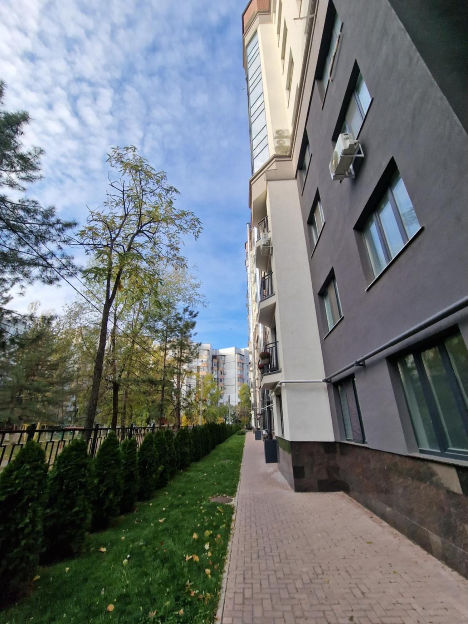 צ'יסינאו Center Candle Apartment מראה חיצוני תמונה