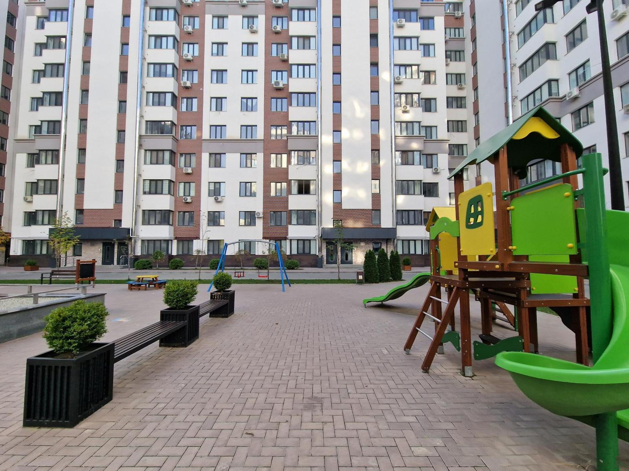 צ'יסינאו Center Candle Apartment מראה חיצוני תמונה