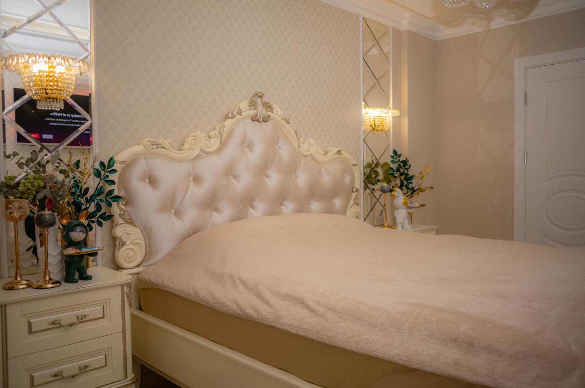צ'יסינאו Center Candle Apartment מראה חיצוני תמונה